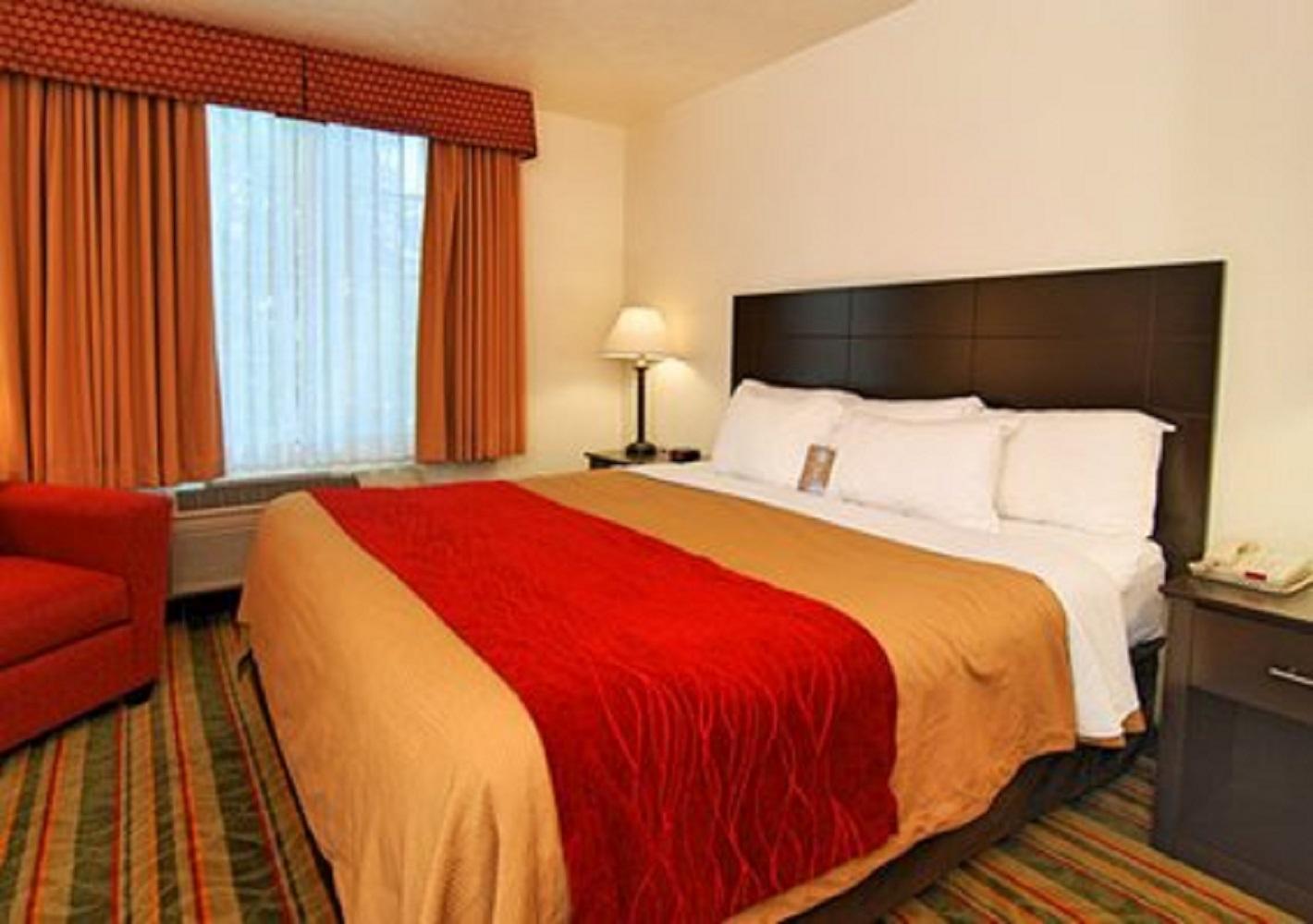 Best Western Visalia Hotel Exterior photo