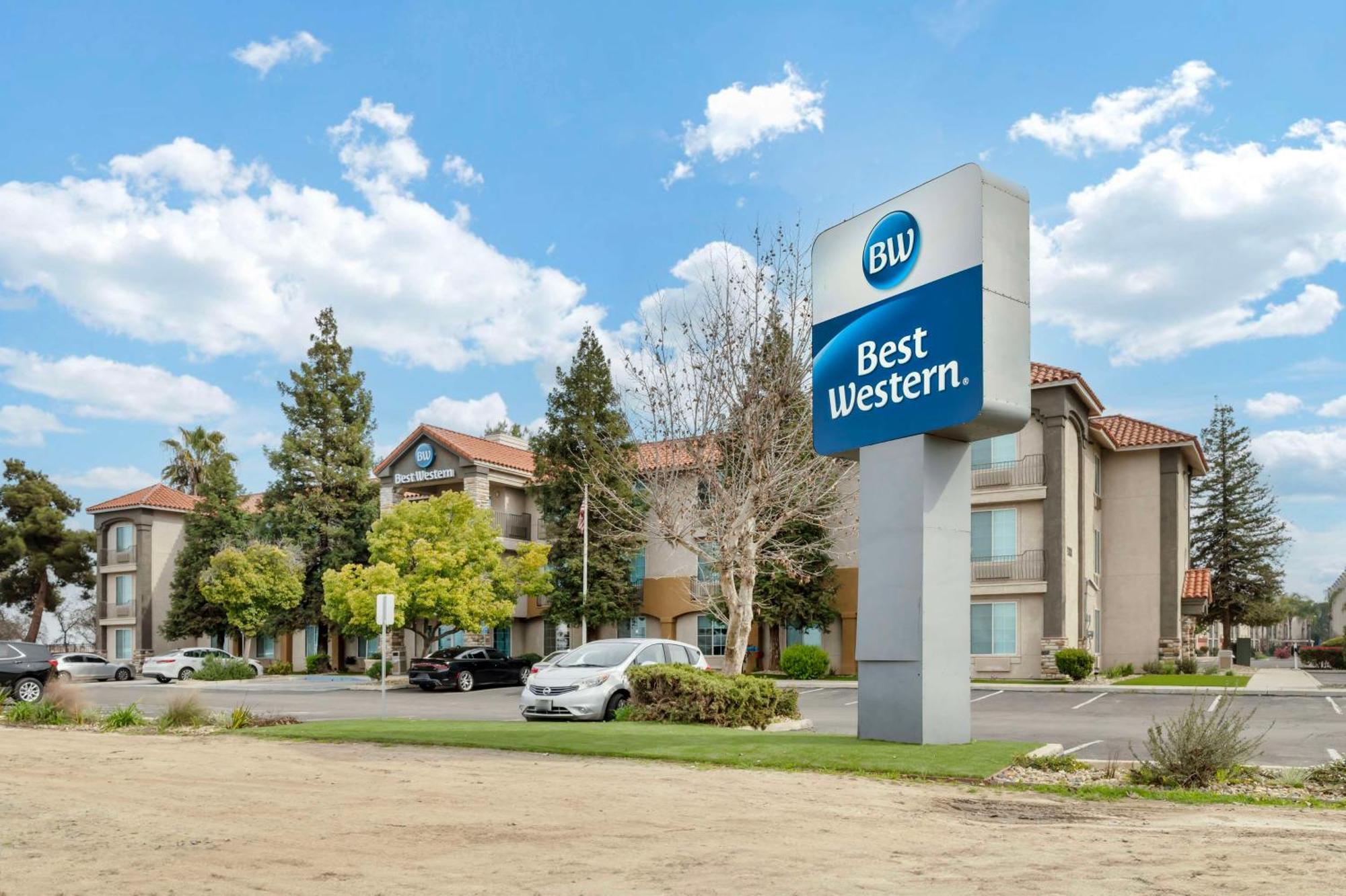 Best Western Visalia Hotel Exterior photo
