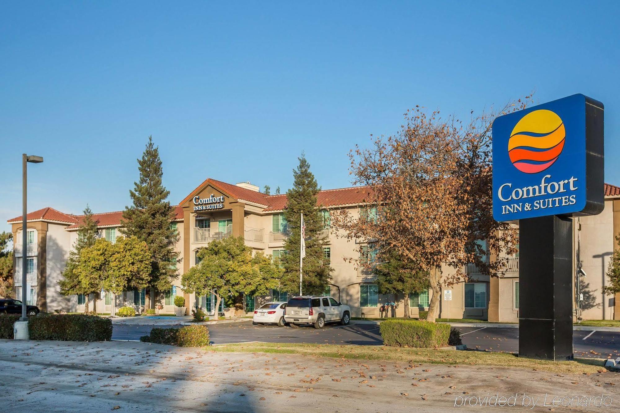 Best Western Visalia Hotel Exterior photo